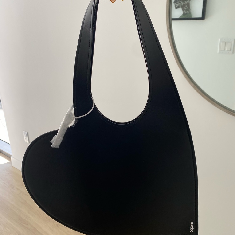 Coperni Heart bag in black leather - Picture 2 of 7